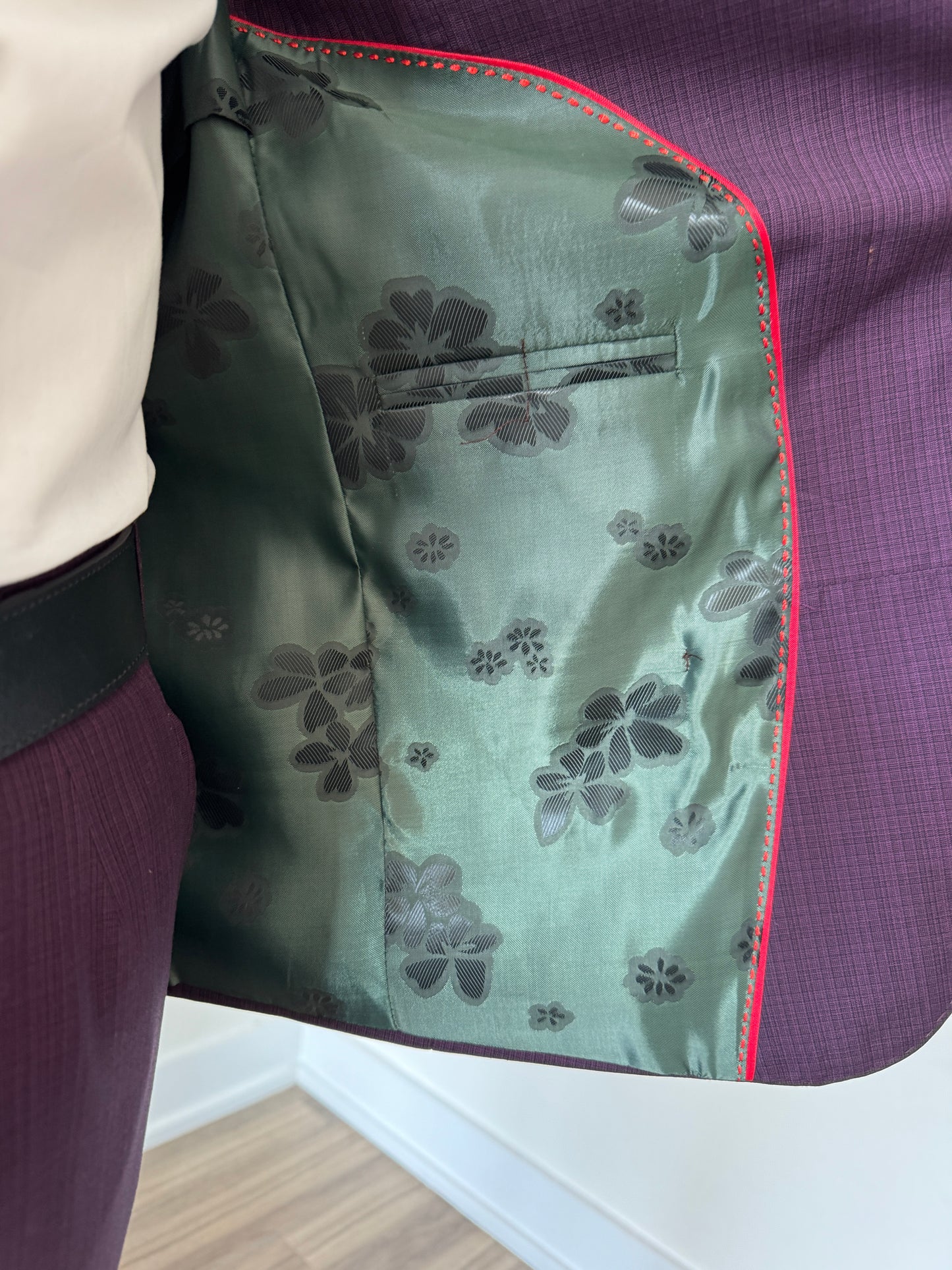 Plum Super 120's Wool 2 button Suit
